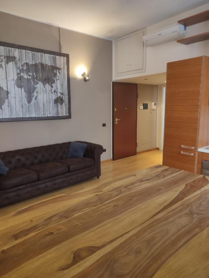 Apartamento Brera Milán Exterior foto